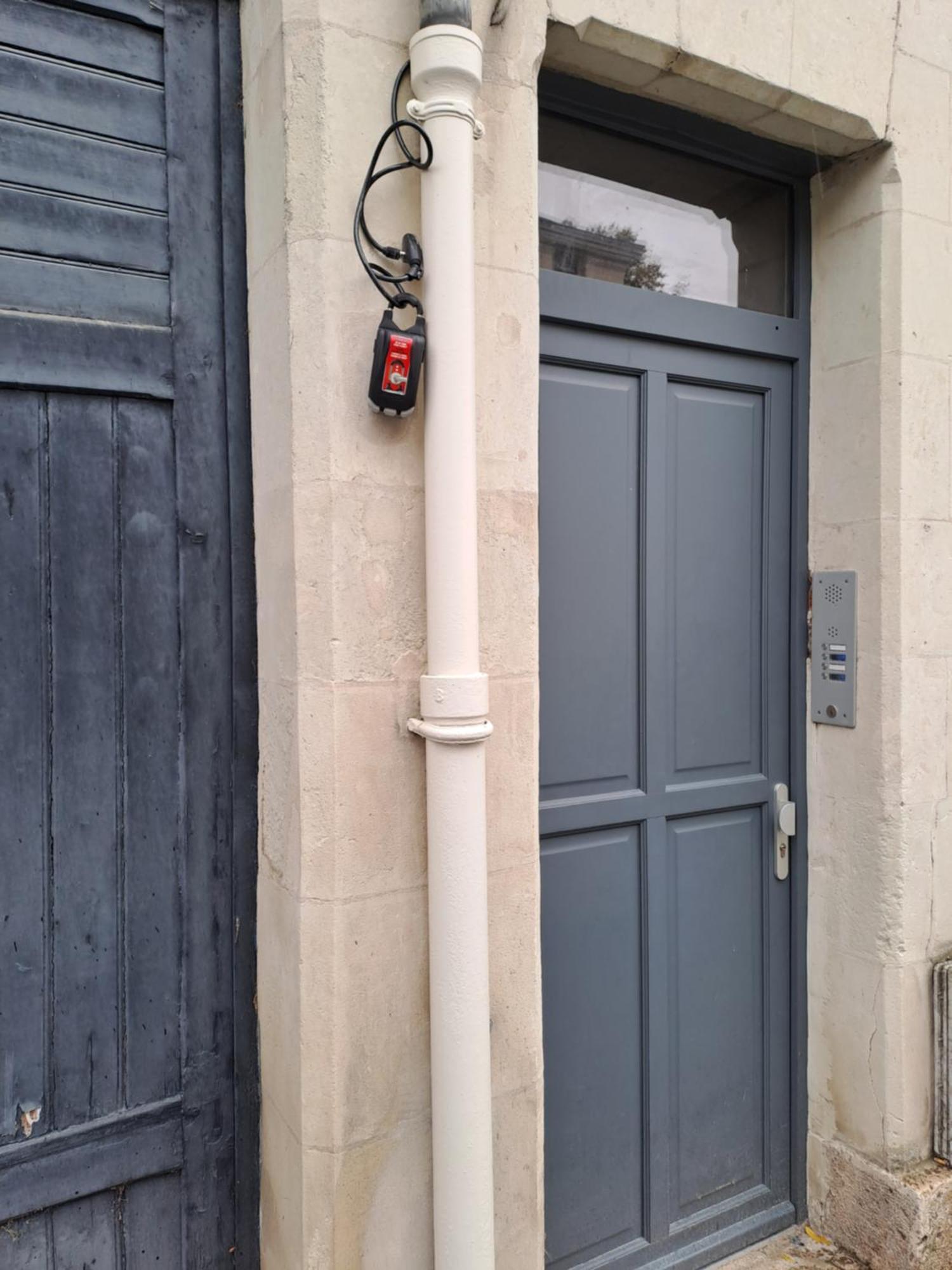 Atypique Saumur 80 M2 Joli Appartement 2 A 7 Pers Familial Renove Entier 3 Chambres Hyper Centre Extérieur photo